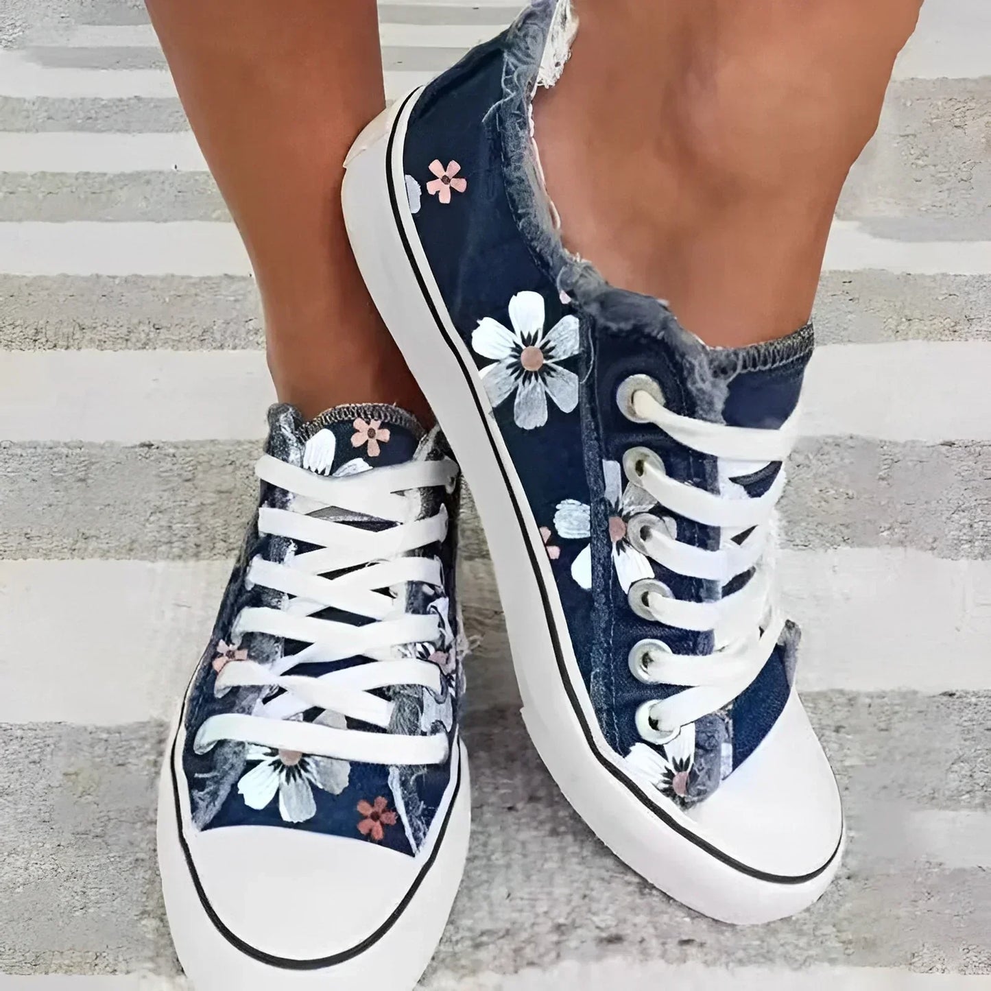 BlossomStep - Sneakers met Bloemenprint